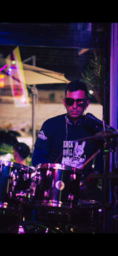 Jhonatan, baterista de 4K Banda